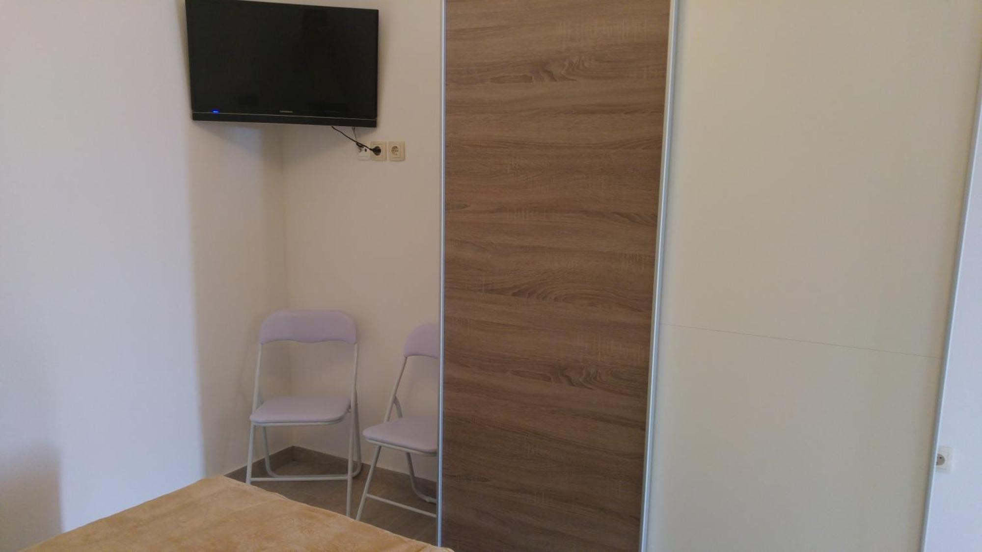 Apartments And Room Suza Senj  Exterior foto